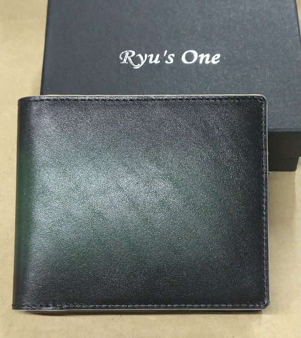【訳アリ品】海外製/牛革/レザー/革財布/二つ折り財布/小銭入付/BOXコイン/グリーン/緑色/154015