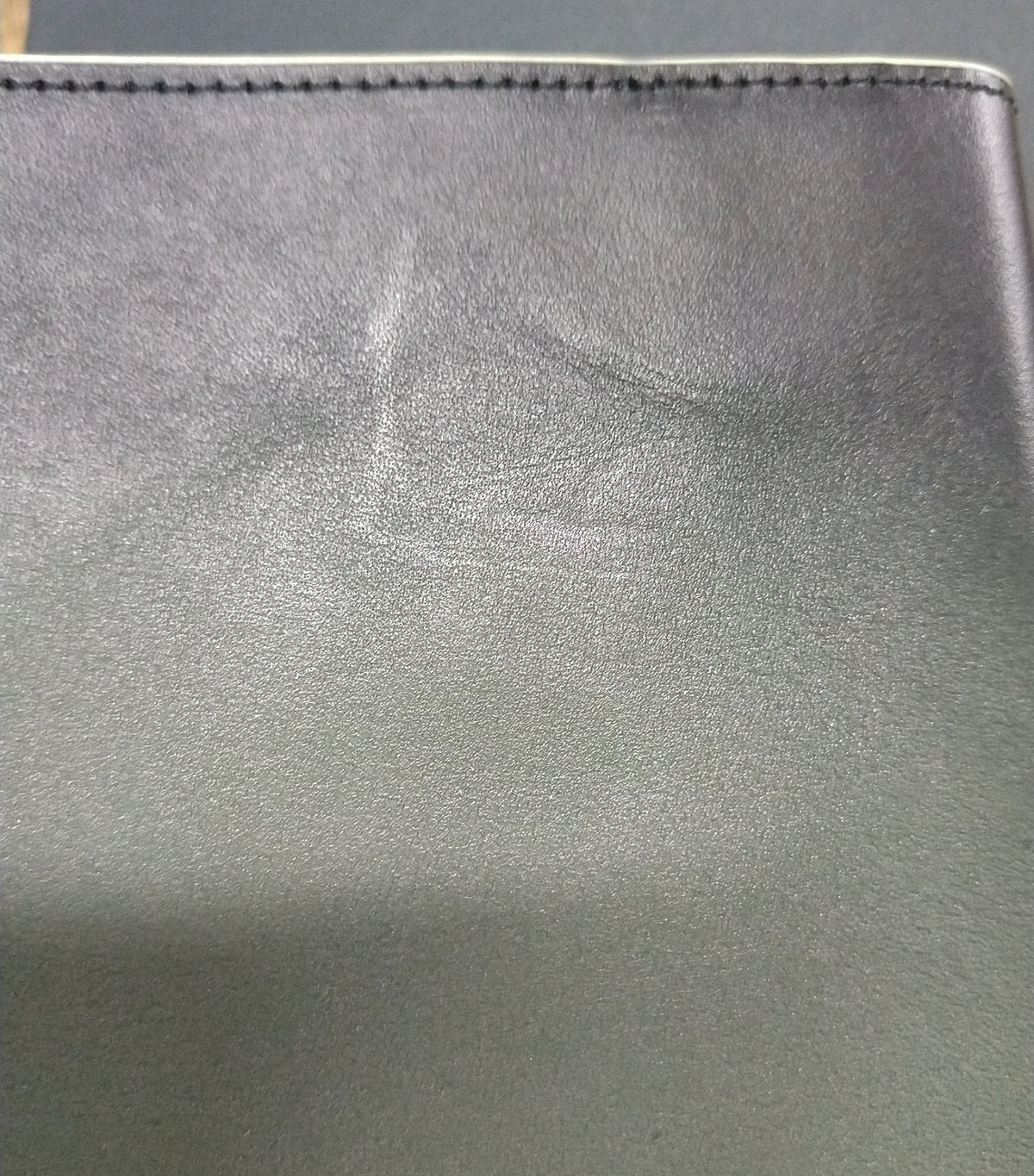 【訳アリ品】海外製/牛革/レザー/牛革製/ブックカバー/革製ブックカバー/しおり付き/文庫本/文庫判/サイズ調整可/読書/紙の本/箱入り/グリーン/緑色/154019