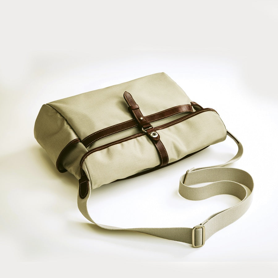 【豊岡鞄®認定品】豊岡製／日本製／国産／漁網／廃漁網／ナイロン製／リサイクル／ショルダーバッグ／ショルダー／ヨコ型／561011／全３色／KANEDAITO【12月25日発売予定】