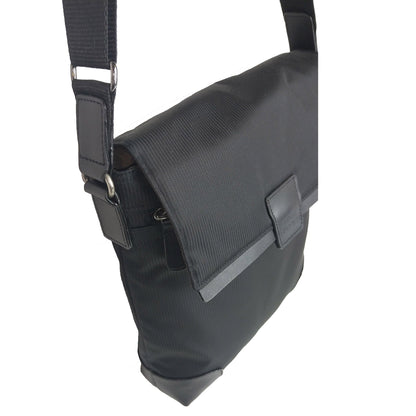 【EC限定】海外製／撥水／テフロン加工／タテ型／ナイロン製／カブセショルダーS／グレー色／126023【在庫限り】