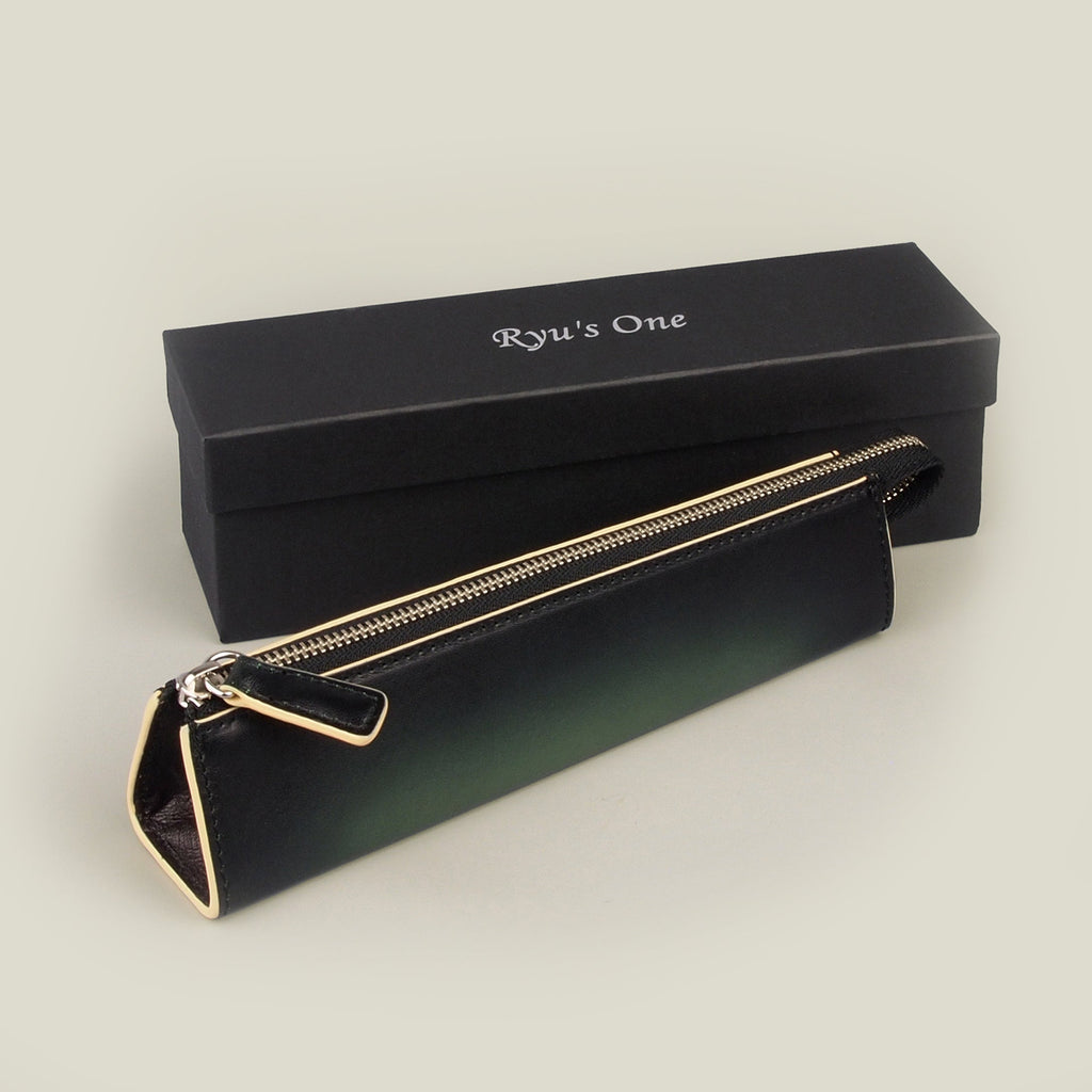 【年末年始セール限定】海外製／ペンケース／牛革／レザー／ペン少なめ／箱入り／154013／全３色【数量限定】