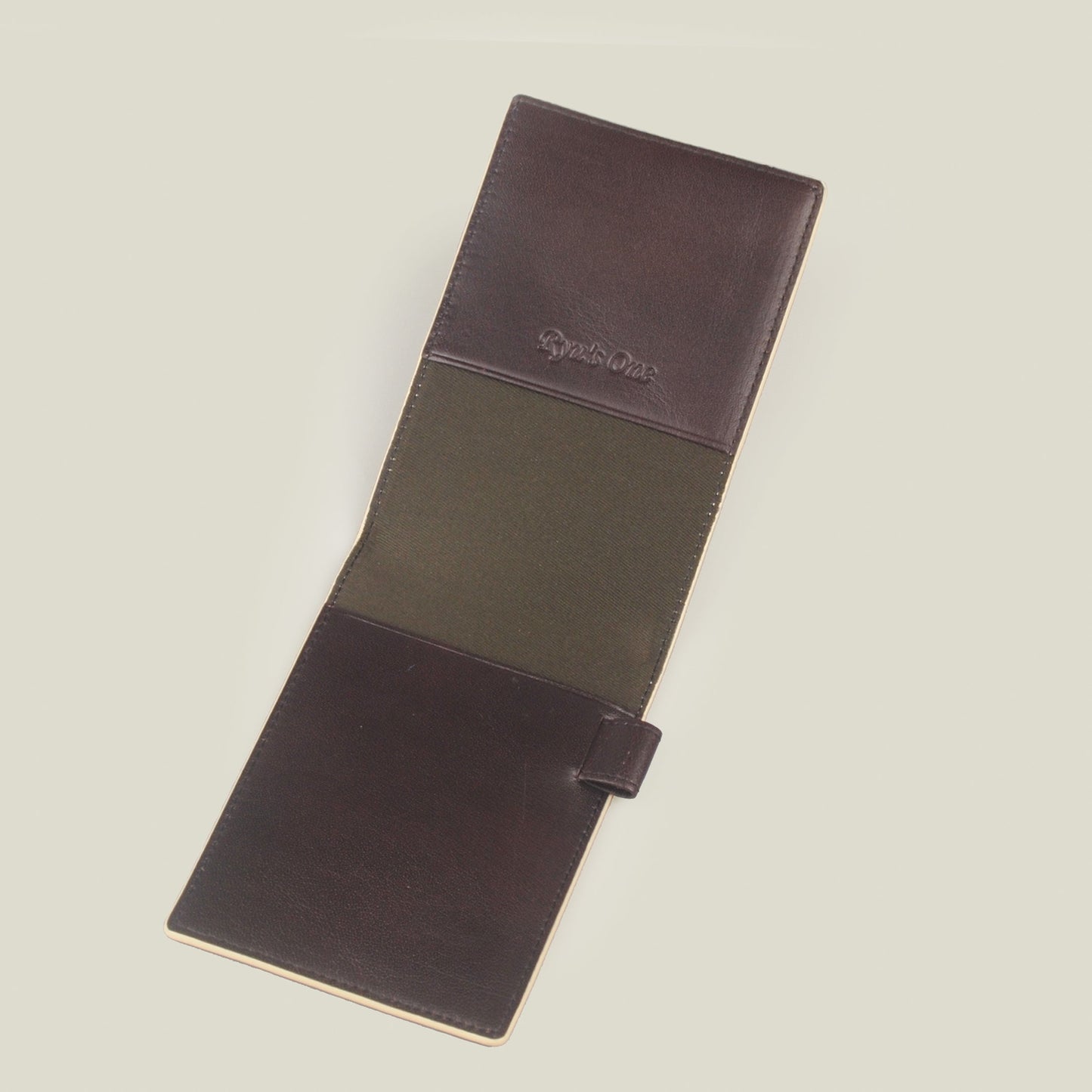 【期間限定60％OFF】海外製／牛革／メモ帳／メモカバー／メモ帳カバー／すぐメモ／薄い／便利／A7サイズ対応／リングメモ対応／ペンホルダー付／2025年ラッキーカラー／2026年ラッキーカラー／154017／RYU'S ONE