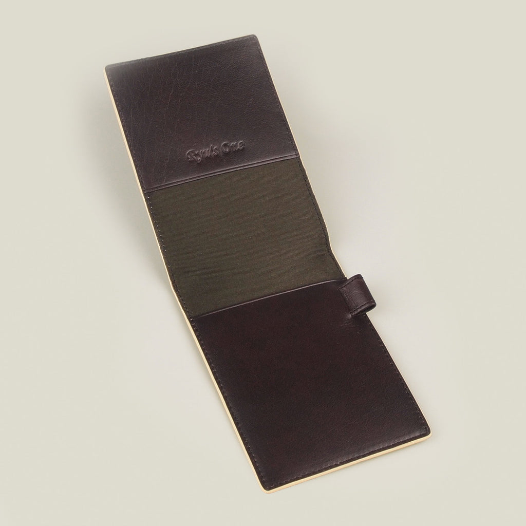 【期間限定60％OFF】海外製／牛革／メモ帳／メモカバー／メモ帳カバー／すぐメモ／薄い／便利／A6サイズ対応／リングメモ対応／ペンホルダー付／2025年ラッキーカラー／154018／数量限定／RYU'S ONE