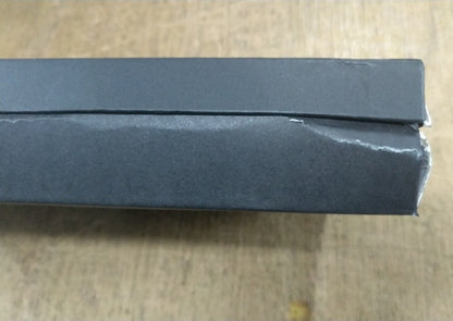 【訳アリ品】海外製／牛革／クラッチバッグ／抜き手／薄い／細い／スリム／154008／グリーン／緑色
