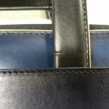 【訳アリ品】海外製／牛革／クラッチバッグ／抜き手／薄い／細い／スリム／154008／ネイビー／紺色