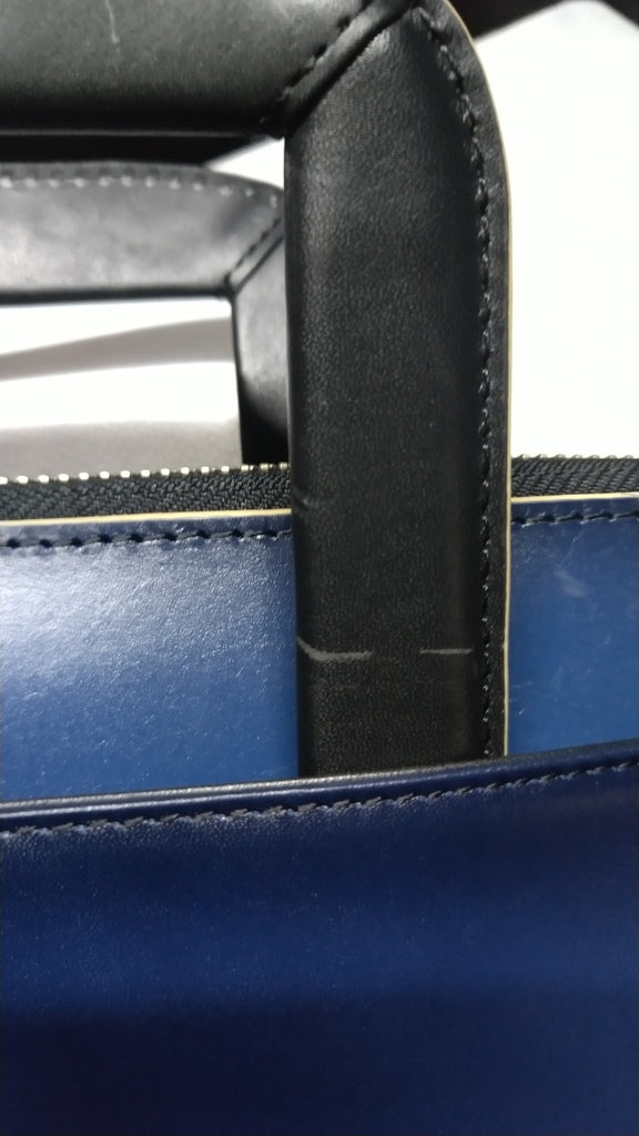 【訳アリ品】海外製／牛革／クラッチバッグ／抜き手／薄い／細い／スリム／154008／ネイビー／紺色