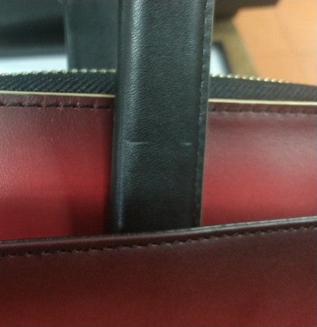 【訳アリ品】海外製／牛革／クラッチバッグ／抜き手／薄い／細い／スリム／154008／レッド／赤色