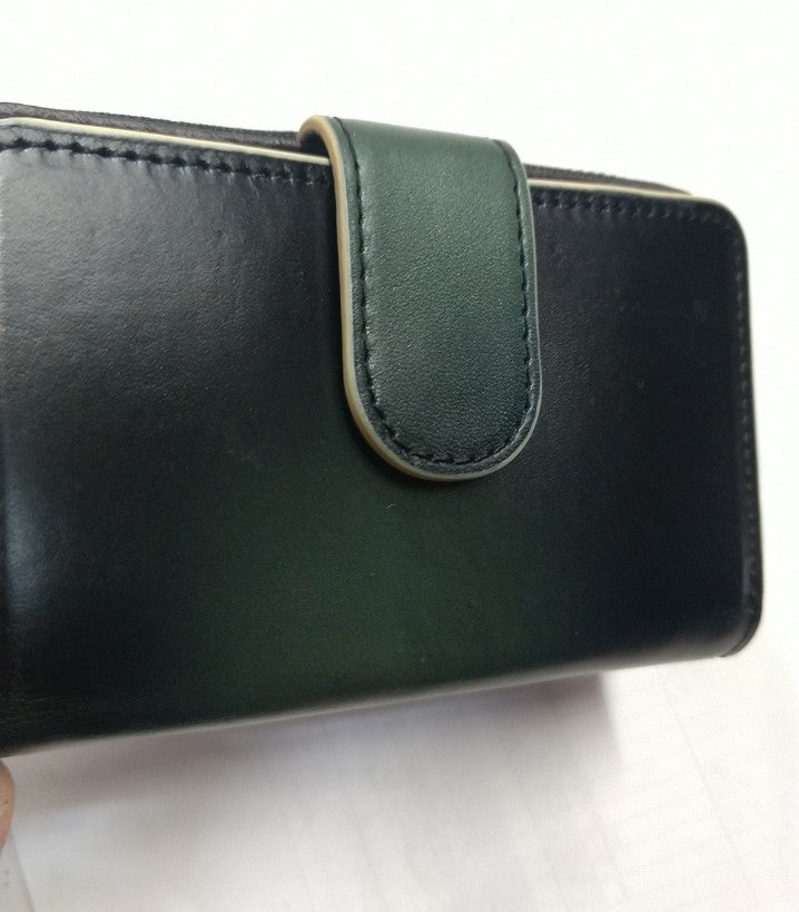 【訳アリ品】海外製／牛革／コイン＆キーケース／キーケース／小銭入／４連フック／グリーン／緑色／2025年ラッキーカラー／154012