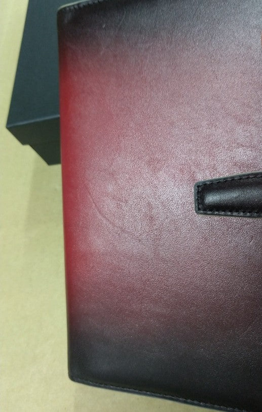 【訳アリ品】システム手帳／手帳／アナログ回帰／バイブル型／海外製／牛革／レザー／リング径 15mm／2026年ラッキーカラー／箱入り／レッド／赤色／154021／RYU'S ONE