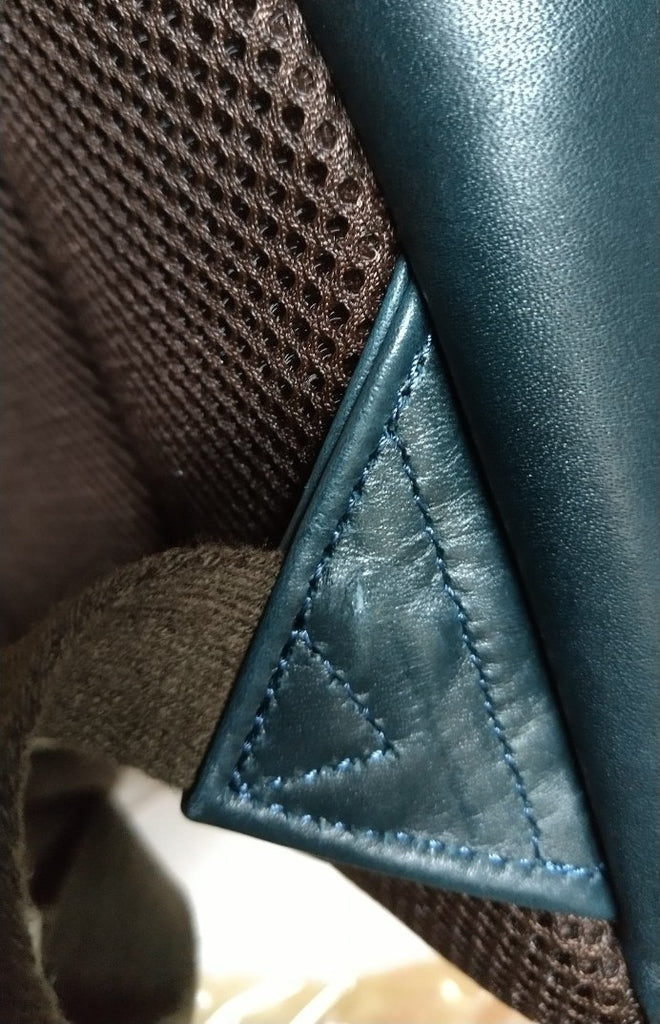 【訳アリ品】豊岡製／日本製／牛革／レザー／リュック／革リュック／蒸れ軽減／ネイビー色／505069【期間限定】