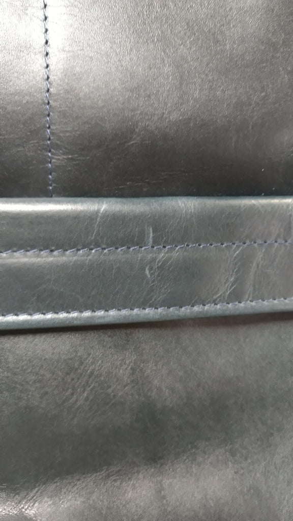 【訳アリ品】豊岡製／日本製／牛革／レザー／リュック／革リュック／蒸れ軽減／ネイビー色／505069【期間限定】