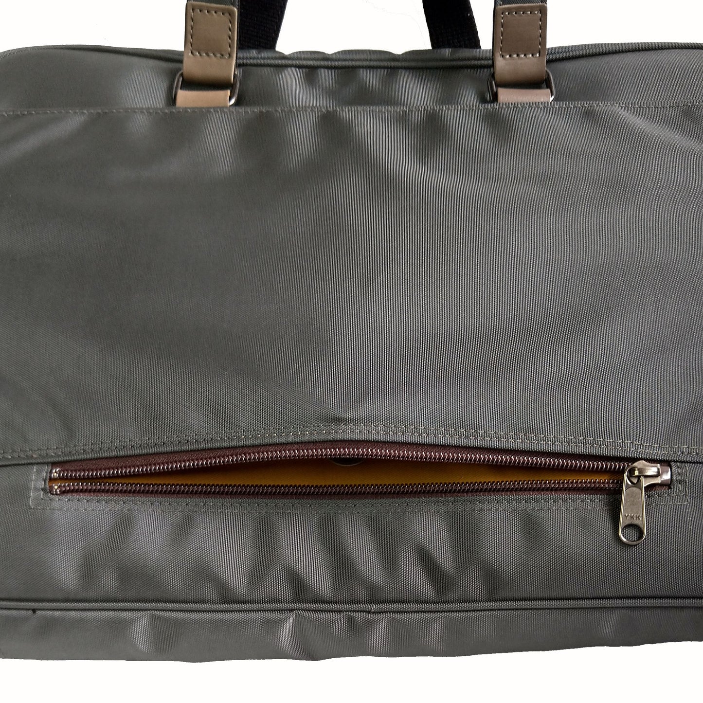 【鎧布】日本製／鎧布／GAIFU／A4ファイル対応／PC対応／2way／40cm／スリム／ビジネス／ビジネスバッグ／１ルーム／キャリー装着可／アウトポケット／557206／Bluffpop【在庫限り】