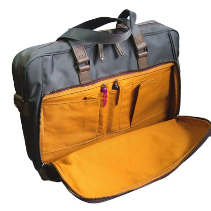 【鎧布】日本製／鎧布／GAIFU／A4ファイル対応／PC対応／2way／40cm／スリム／ビジネス／ビジネスバッグ／１ルーム／キャリー装着可／アウトポケット／557206／Bluffpop【在庫限り】