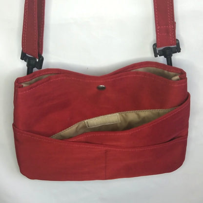 【アウトレット品】豊岡製／日本製／国産／ナイロン／サコッシュ／薄型／軽量／ショルダーバッグ／全３色／671005【EC限定・数量限定】