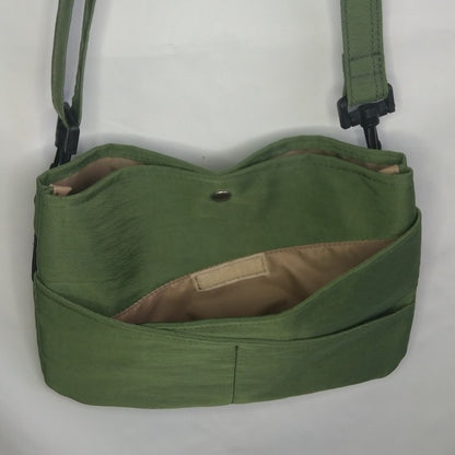 【アウトレット品】豊岡製／日本製／国産／ナイロン／サコッシュ／薄型／軽量／ショルダーバッグ／全３色／671005【EC限定・数量限定】