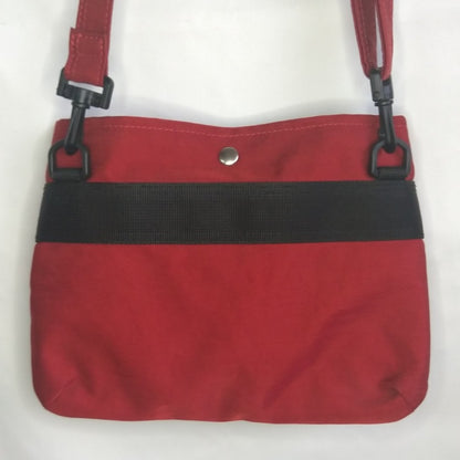 【アウトレット品】豊岡製／日本製／国産／ナイロン／サコッシュ／薄型／軽量／ショルダーバッグ／全３色／671005【EC限定・数量限定】