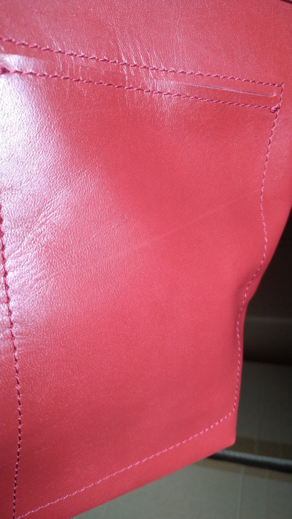 【訳アリ品】日本製／牛革／レザー／ショルダーバッグ／口折れショルダー／A4対応可／男女兼用／赤／レッド色／557102【現品限り】