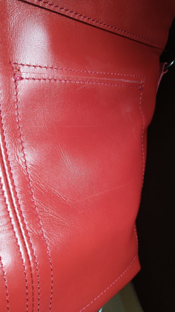 【訳アリ品】日本製／牛革／レザー／ショルダーバッグ／口折れショルダー／A4対応可／男女兼用／赤／レッド色／557102【現品限り】