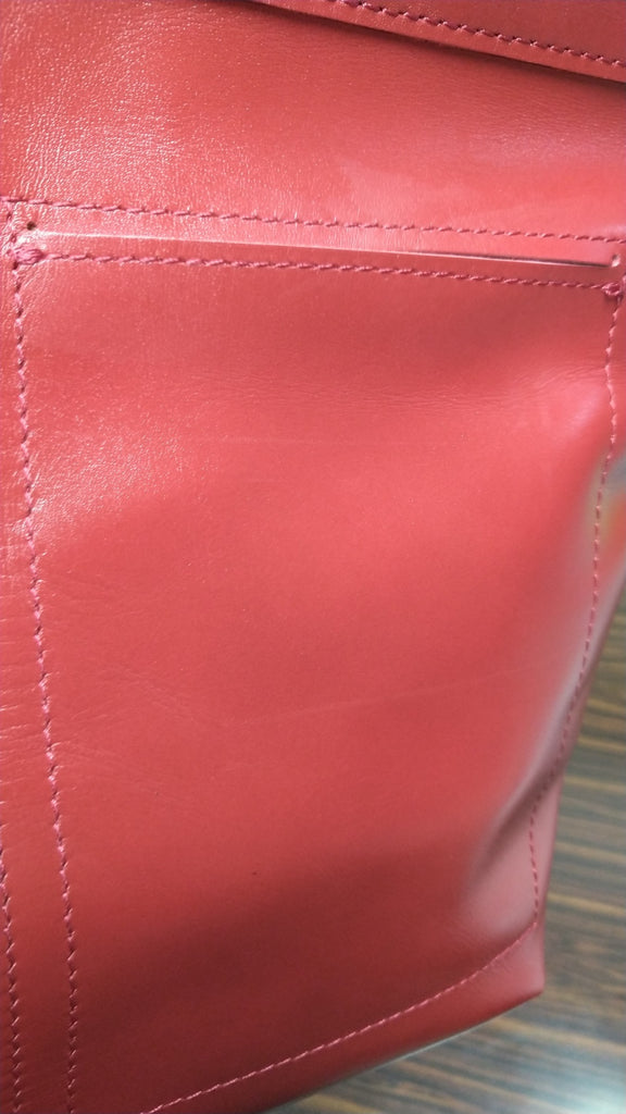 【訳アリ品】日本製／牛革／レザー／ショルダーバッグ／口折れショルダー／A4対応可／男女兼用／赤／レッド色／557102【現品限り】