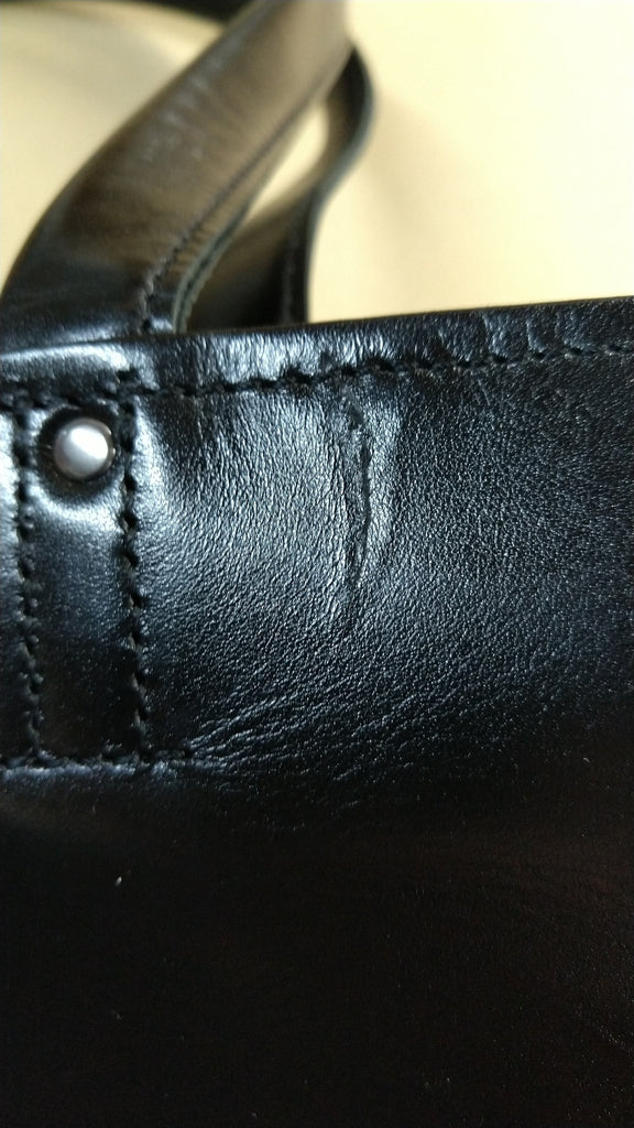 【訳アリ品】日本製／国産／牛革／レザー／中仕切り付／トートバッグ／ブラック／黒色⓹／大きめ／557103