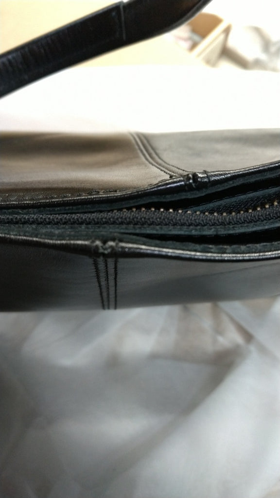 【訳アリ品】日本製／国産／牛革／レザー／中仕切り付／トートバッグ／ブラック／黒色⓸／大きめ／557103