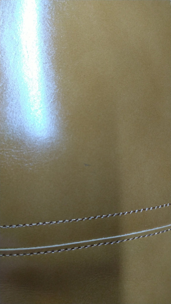 【訳アリ品】日本製／国産／牛革／大き目／トートバッグ／中仕切り付／パスケース付／キャメル色／557103【在庫限り】