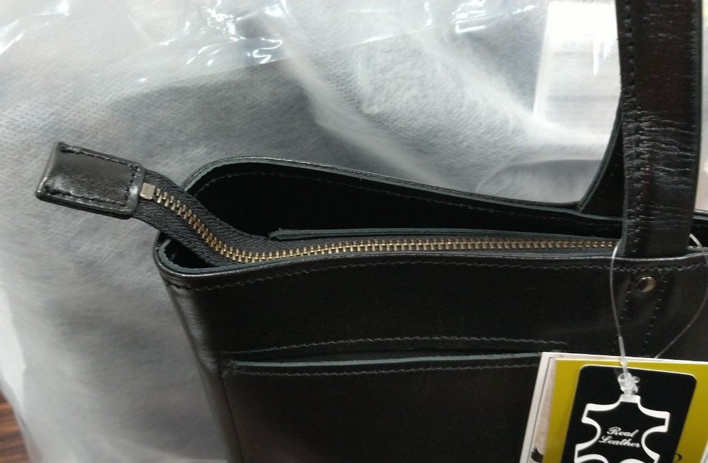 【訳アリ品】日本製／国産／牛革／レザー／中仕切り／トートバッグ／ブラック／黒色／大きめ／557103