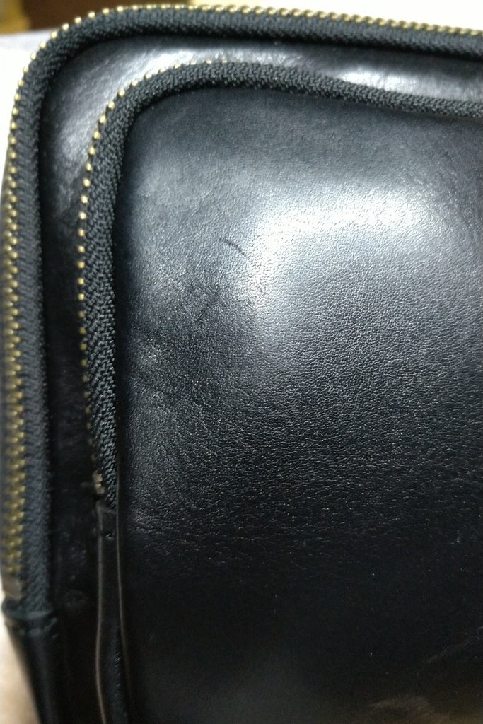 【訳アリ品】日本製／国産／牛革／レザー／斜め掛け／ウエストポーチ／ウエストバッグ／557104／黒色／ブラック④【在庫限り】