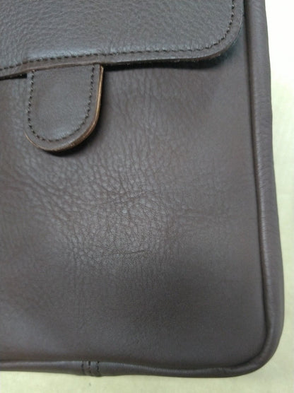 【訳アリ品】日本製／国産／撥水レザー／撥水／牛革／タテ型／スマホショルダー／ミニショルダー／ブラウン／チョコ色／557187