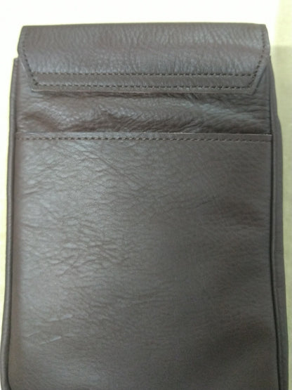 【訳アリ品】日本製／国産／撥水レザー／撥水／牛革／タテ型／スマホショルダー／ミニショルダー／ブラウン／チョコ色／557187