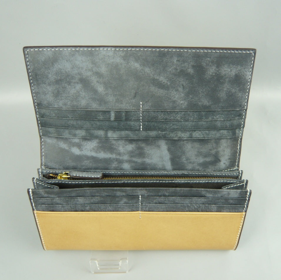 【訳アリ品】海外製／革製／牛革／ヌメ革／イタリアンヌメ／長財布／長札入／内装ネイビー／154064【在庫限り】