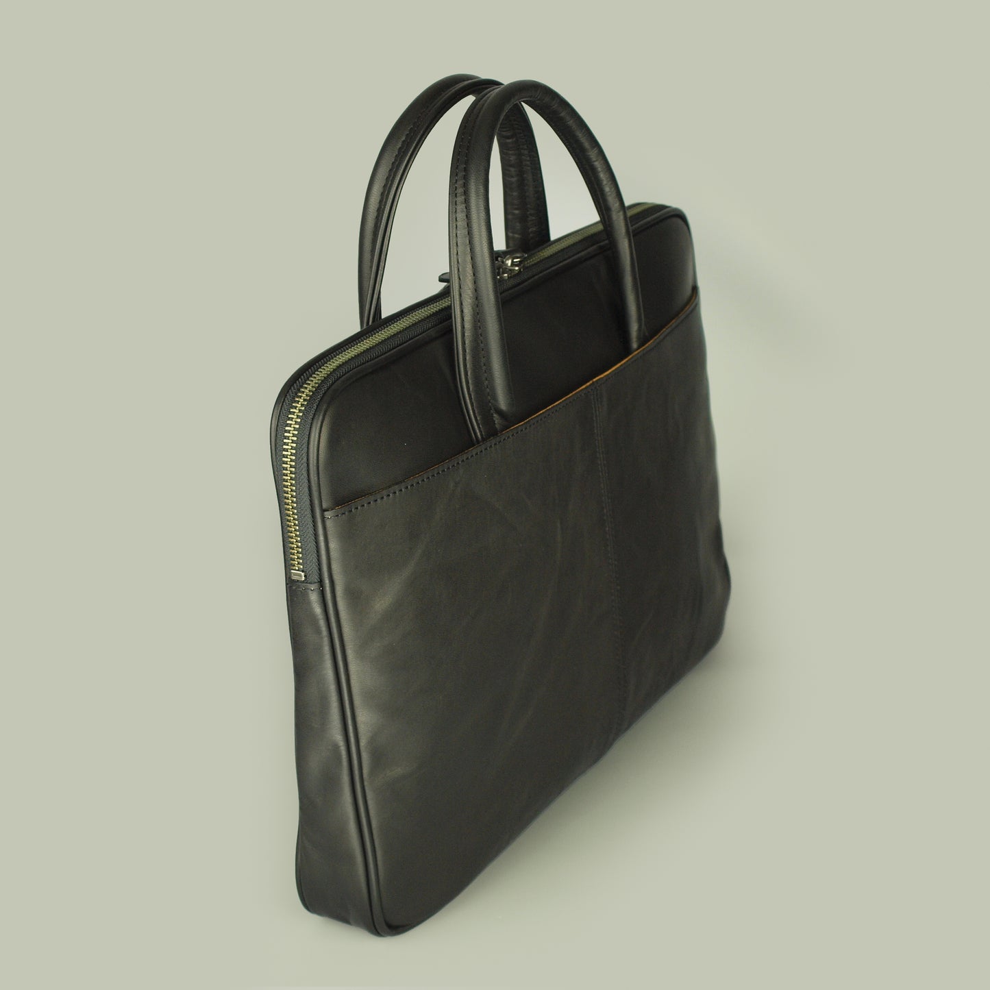 【訳アリ品】日本製／国産／馬革／革／細マチ／薄型／スリム／手提げ／ブリーフ／ブラック／黒色／ 557131【在庫限り】