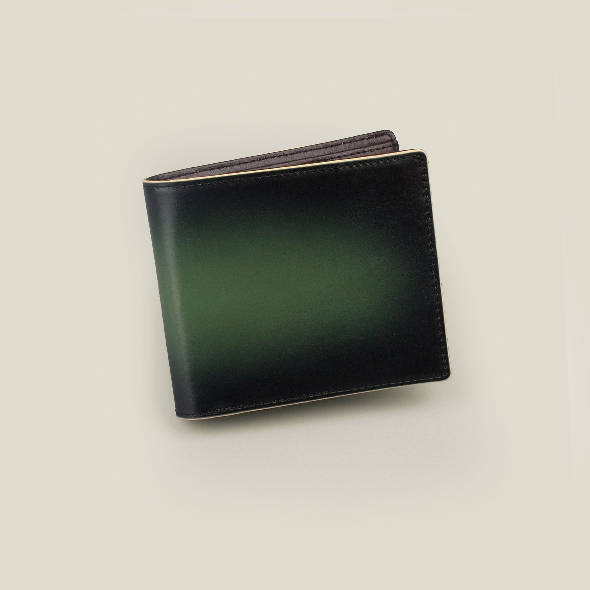 海外製／牛革／レザー／二つ折り財布／コイン入付／BOXコイン