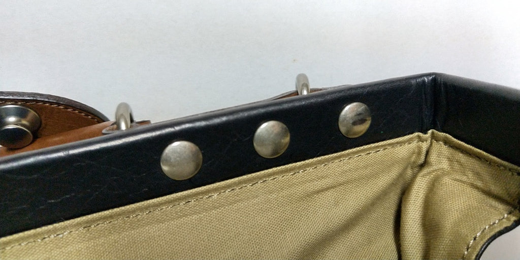 【訳アリ品】豊岡製／日本製／国産／牛革／レザー／ダレスバッグＳ／ショルダーバッグ／505046／黒色／ブラック⓵【期間限定】