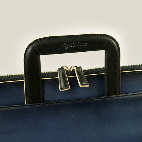 【訳アリ品】海外製／牛革／クラッチバッグ／抜き手／薄い／細い／スリム／154008／ネイビー／紺色